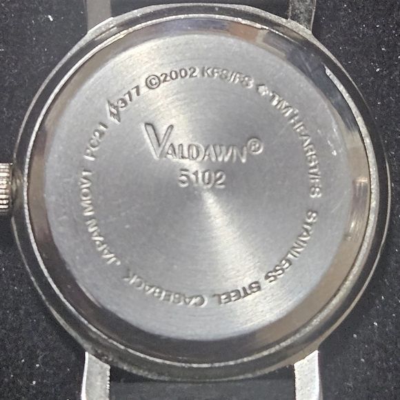 VINTAGE '00s BETTY BOOP WATCH - Picture 3 of 3